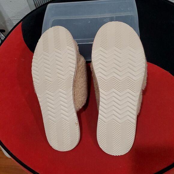 Sorel Go Mail Run Natural Fuzzy Slides in Tan Size 8 - Picture 9 of 10